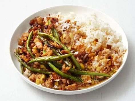 Spicy Turkey and Green Bean Stir-Fry Green Bean Stir Fry, Best Ground Turkey Recipes, Turkey And Green Beans, Bean Stir Fry, Spicy Turkey, Ground Turkey Recipes Healthy, Healthy Ground Turkey, Ground Turkey Recipes, Weeknight Dinner Recipe