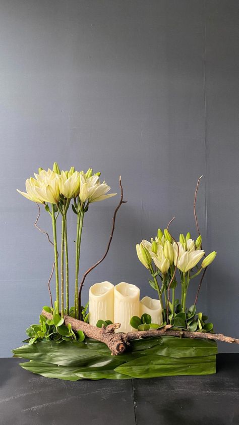 Flagship by Ferns N Petals | “Embrace Nature’s Radiance at our Charming Wooden Lodge, Adorned with a Burst of Bright Blooms” . Managed By @womenlisted . We are… | Instagram Modern Flower Arrangements Unique Floral Design, Petals Aesthetic, Wooden Lodge, Wooden Lodges, Flower Arrangement Designs, Unique Flower Arrangements, Flower Shapes, Double Vision, Creative Flower Arrangements