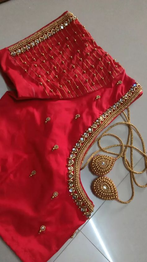 Aarywork design
New aarywork designs
Kunthan stone work
Party wear design
New aarywork designs 
Aarywork 
Aary designs Magam Work Designs, Stone Work Blouse, Brocade Blouse Designs, Pink Blouse Designs, Mirror Work Blouse Design, Simple Saree Designs, Maggam Work Designs, Latest Blouse Designs Pattern, Traditional Blouse Designs