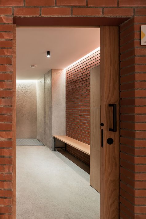 Brick Yoga Studio, Restroom Design, Flexible Space, Landscape And Urbanism, Chicago Architecture, Cultural Architecture, German Design, Architecture Office, Retail Design Blog