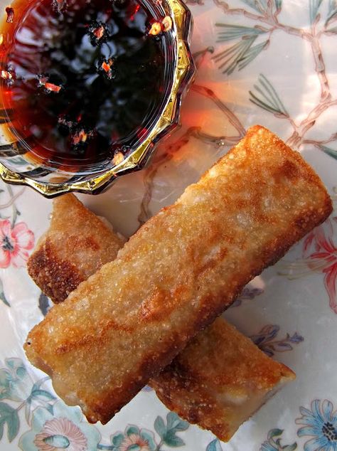 What's For Supper, Shrimp Egg Rolls, Crispy Honey Chicken, Homemade Egg Rolls, Egg Roll Recipes, Napa Cabbage, Homemade Biscuits, Egg Roll, Tasty Bites