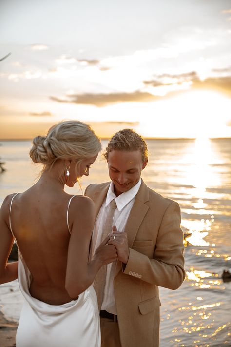 Bride At The Beach, Sunrise Elopement Beach, Beach Photography Wedding, Sunrise Wedding Photoshoot, Wedding Photo Ideas On The Beach, Beach Wedding Inspo Pictures, Bride And Groom Beach Photos, Must Have Beach Wedding Photos, Beach Wedding Picture Ideas Photography