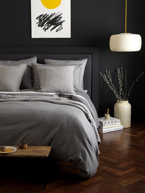 secret linen store relaxed denim graphite grey bed linen set... Love love. I hope it is as comfortable and soft as it looks. Dark Grey Duvet Covers, Dark Grey Bedding, Dark Gray Bedroom, Black Bed Linen, Grey Duvet, Gray Duvet Cover, Grey Linen Bedding, Dark Bedroom, Bedroom Lamp