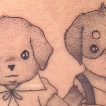 Sarah on Instagram: "A pic of you and who?? ❣️❣️ Had such a fun time drawing up these two sweet dogs in a pet portrait as Calico Critters for Sarah, thank you so much for the trust!! I am so happy that they’re holding hands together forever 😭 . . . . . #calicocritters #cutetattoo #petportrait #dogtattoo #calicocrittertattoo #brooklyntattoo #queenstattoo" Calico Critter Drawing, Calico Critters Tattoo, Calico Critter Tattoo, Brooklyn Tattoo, Calico Critter, Time Drawing, Two Sweet, Hands Together, Calico Critters