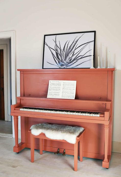 Refinish Piano, Cottagecore Inspiration, Painted Piano, Painted Pianos, Old Piano, Piano Ideas, Piano Decor, Used Cabinets, Guitar Room