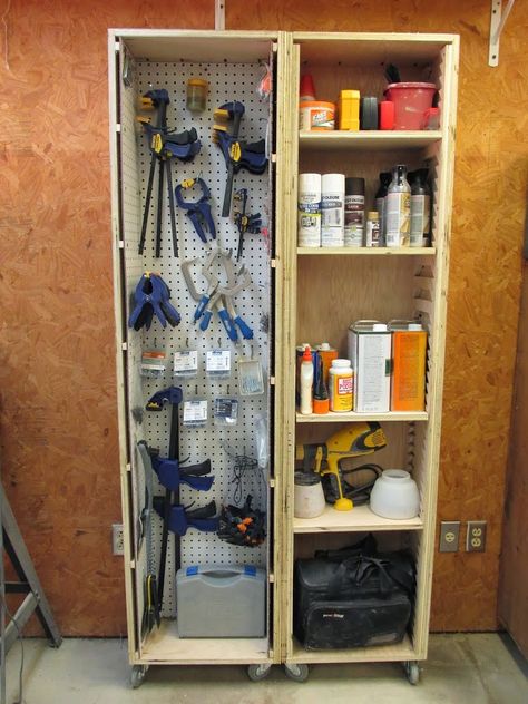 Rolling Cabinet, Diy Garage Storage Cabinets, Tool Storage Cabinets, Garage Storage Solutions, Shop Storage Cabinets, Tool Storage Diy, Rolling Storage, Diy Garage Storage, Diy Storage Cabinets