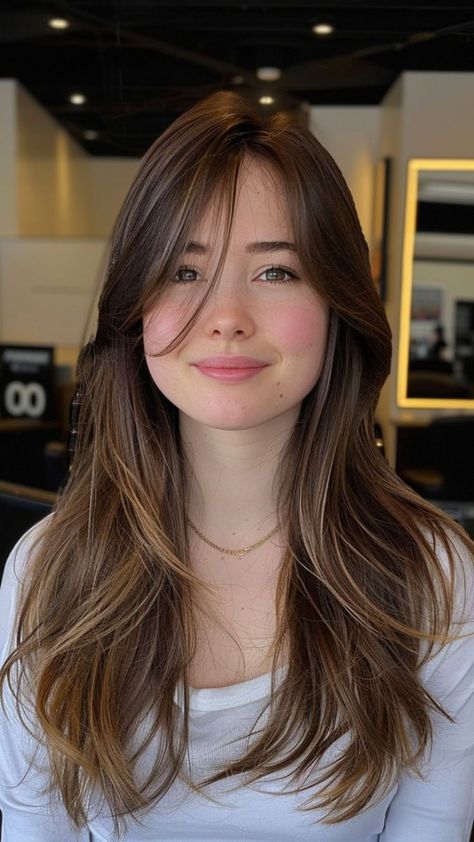 Side Swept Bangs Long Hair, Haircut For Big Forehead, Haircuts For Long Hair With Layers, Hair Inspiration Long, Haircuts For Medium Hair, Haircuts Straight Hair, Long Hair With Bangs, Long Layered Hair, Haircuts For Long Hair