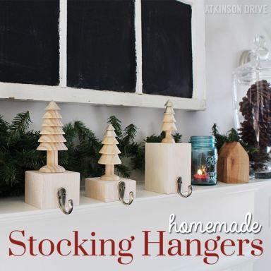 Make your own metallic wood stocking hangers - on a budget - with this simple tutorial by Atkinson Drive! Wood Stocking Hanger, Metallic Christmas Tree, Diy Stocking Holder, Wood Stocking, Stocking Holders For Mantle, Diy Stocking, Stocking Hangers, Holiday Fireplace, Christmas Stocking Hangers