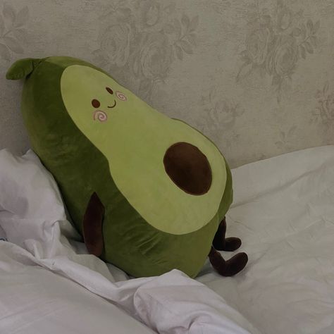 Huge Stuffed Animals Aesthetic, Avocado Plushies Aesthetic, Avacados Aesthetic, Avocado Plushie, Green Pic, Hello November, Soft Toy Patterns, Aesthetic Room Ideas