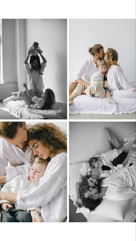 In Bed Family Photoshoot, Mom And Me Studio Photoshoot, Family Bedroom Photoshoot, Family Bed Photoshoot, Fabric Backdrop Photoshoot, Bedroom Family Photoshoot, Studio Photoshoot Ideas Family, Family Photoshoot Studio, Mother Day Photo