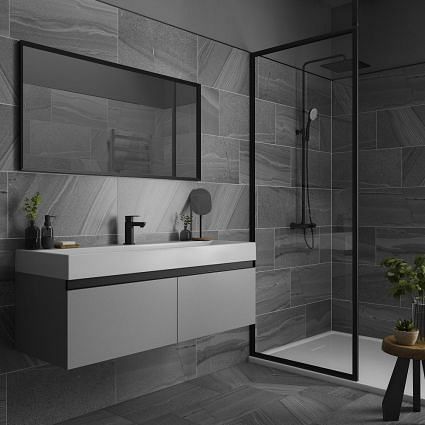 Slate Bathroom Tile, Slate Bathroom, Small Bathroom Tiles, Bathroom Inspiration Modern, Bathroom Redesign, Bathroom Design Inspiration, Bathroom Tile Designs, Bathroom Design Luxury, Bathroom Wall Tile