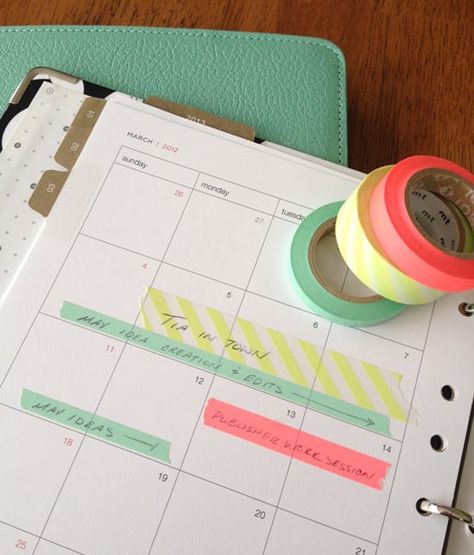 Organization Inspiration: Use Washi Tape on Your Planner Planer Organisation, Back To University, Washi Tape Projects, Washi Tape Ideas, Tape Projects, To Do Planner, College Organization, Folding Origami, Organizing Hacks