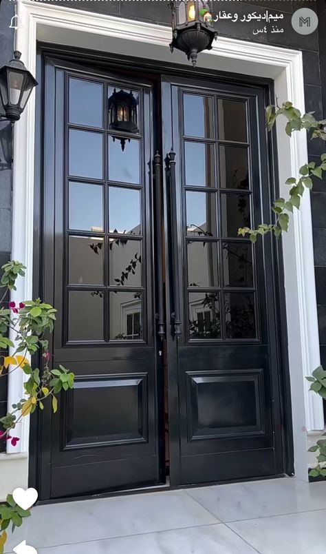 Black French Front Doors Entrance, Old Money Interior Design, Old Money Interior, Colorful Doors, French Front Doors, Country Kitchen Ideas, Double Doors Exterior, Country Vibes, Black Front Doors