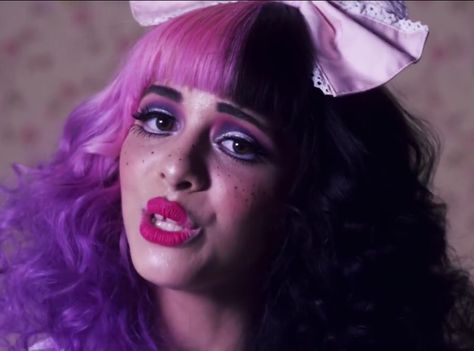 Melanie Martinez dollhouse makeup Melanie Martinez Makeup Inspiration, Melanie And Verde, Things I Love About Myself, Melanie Martinez Makeup, Melanie Martinez Dollhouse, Melanie Concert, Timothy Heller, Makeup 2016, Melanie Martinez Aesthetic