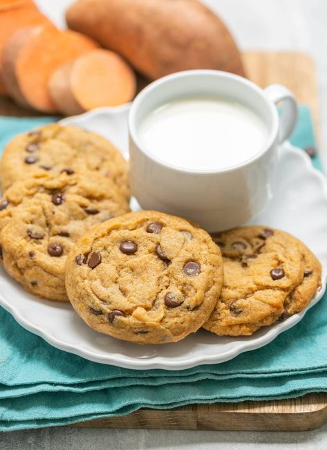 Sweet potato cookies are a delightful twist on classic cookies – They’re soft and chewy and made in one bowl with just 7 simple ingredients! Sweet Potato Cookies Easy, Sweet Potatoes Cookies, Sweet Potato Cookies Recipes, Easy Italian Recipes, Potato Cookies, Sweet Potato Cookies, Sweet Potato Chocolate, Quick Family Meals, Italian Recipes Easy