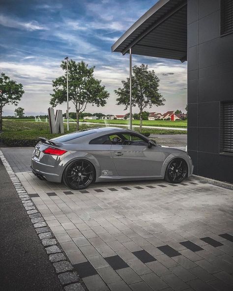 Pin em love for audi Ttrs Audi, Audi Tt 225, Mustang Car Aesthetic, Audi Tt Sport, Tt Car, 2023 Ford Mustang, Audi Vehicles, Audi Ttrs, Audi Tts