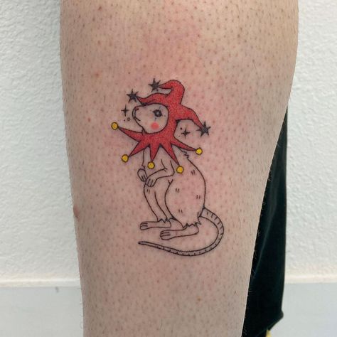 Cool Different Tattoos, Ms Piggy Tattoo, Sprinkle Tattoo, Clowncore Tattoo, Clown Rat Tattoo, Merry Go Round Tattoo, Court Jester Tattoo, Circus Tattoo Ideas, Rat Clown Tattoo