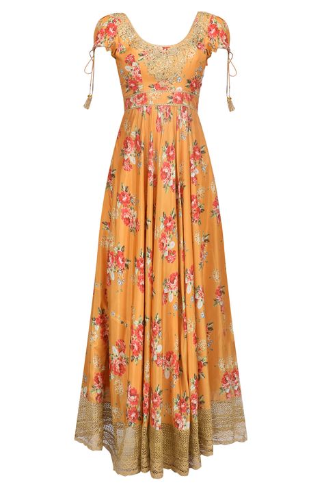 Orange floral embroidered anarkali kurta set available only at Pernia's Pop Up Shop. Long Kurta Designs, Anarkali Kurta Set, Simple Anarkali, Sari Blouses, Suits Indian, Anarkali Churidar, Dress Sites, Designer Anarkali Dresses, Half Saree Lehenga