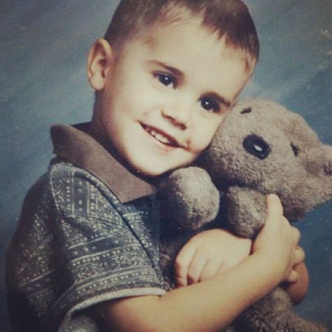 Justin Bieber as a baby Justin Bieber Baby, Trending Tattoo, Justin Bieber Posters, Justin Hailey, I Love Justin Bieber, Love Justin Bieber, Justin Beiber, Celebrity Babies, Hollywood Life