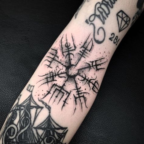 Vegvisir tattoo by Rafa Tattooist #rafatattooist #vegvisir #vikingtattoo #viking #norse #norsemythology #norsesymbols #symbols | Dec 6th 2019 | 1254859 Runes Tattoo, Vegvisir Tattoo, Viking Compass Tattoo, Norse Mythology Tattoo, Valkyrie Tattoo, Viking Tattoo Symbol, Vikings Tattoo, All Black Tattoos, Compass Tattoo Design