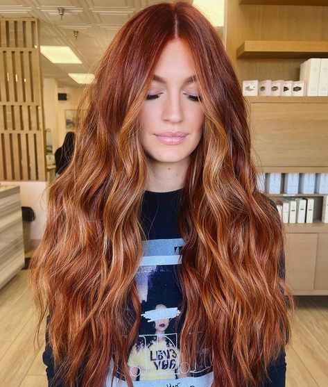 Brunette Hair To Red, Natural Red Hair With Babylights, Ginger Red Balayage, Redhead Balayage Copper, Balayage In Red Hair, Expensive Red Hair Color, Partial Highlights Red Hair, Natural Red Hair Hairstyles, Long Haircut Red Hair