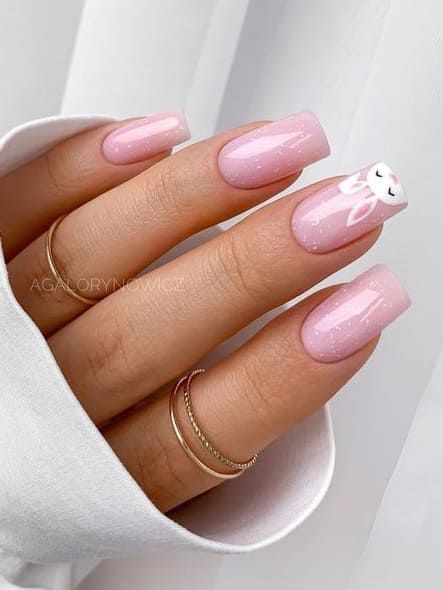 easter nail designs with a bunny Simple Nails Easter, Easter Short Nail Ideas, French Nails Easter, Cute Nails Easter, Nails Ideas For Easter, Pastel Easter Nails Coffin, Simple Bunny Nail Art, Easter Nails Classy, Easter Nail Designs Short Nails