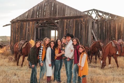 Cowboy Family. Ranch family. Country family. Country livin’. Cowgirls. Cowgirl photoshoot. Utah family photographer. Southern Utah Photographer Leather Family Photoshoot, Cowboy Boot Family Pictures, Family Pictures With Horses, Family Country Photoshoot, Bridesmaid Shoot, Cowboy Family, Ranch Family, Cowgirl Photoshoot, Horse Family