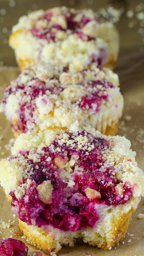 Raspberry Streusel Muffins | OMGChocolateDesserts.com | #muffins #raspberry #streusel Complex Baking Recipes, Muffins Raspberry, Yogurt Muffin, Raspberry Streusel Muffins, Valentines Breakfast, Raspberry Muffins, Streusel Muffins, Berry Muffins, Muffin Streusel