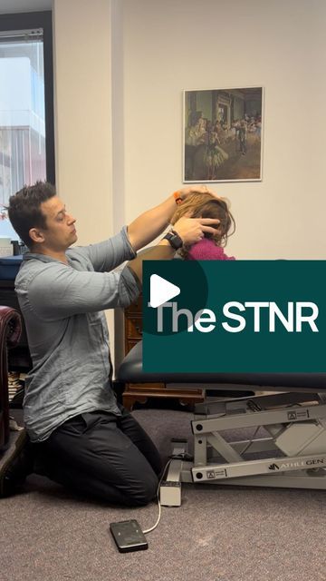 BRAIN & BODY HEALTH on Instagram: "Straighten Up: Is the STNR Reflex Impacting Your Child’s Posture? 🧠

Noticing your child slouching or resting their head on their hand? It could be a clue that the Symmetric Tonic Neck Reflex (STNR) hasn’t been fully integrated.

Quick Check🔍

All Fours: Have your child get on their hands and knees.
Happy Cat: Look up and arch the back inwards.
Angry Cat: Then, reverse it, arching the back outwards.
Watch for Signs: If you see their elbows buckle during these movements, it’s time for some reflex integration exercises.

Fun Home Exercise🐈‍⬛

Happy and Angry Cats: Aim at doing a few minutes of happy cats and angry cats. This exercise will help improve communication between the inner ears and the brain, enhancing muscle tone around the spine.

Improving t Reflex Integration, Primitive Reflexes, Pediatric Physical Therapy, Pediatric Occupational Therapy, Brain Gym, Home Exercise, Childhood Development, Angry Cat, Early Intervention