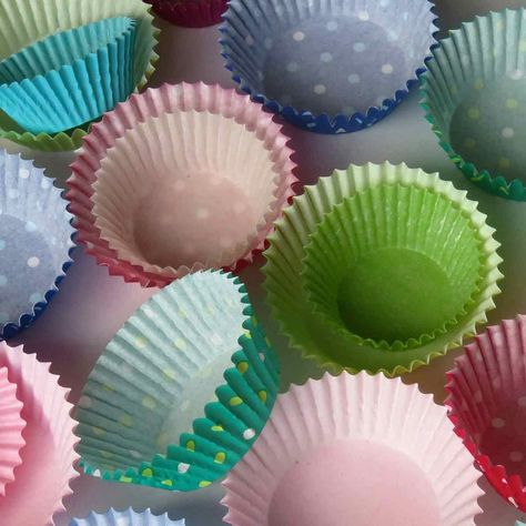 How To Fill Cupcake Liners, Silicone Cupcake Liners, Crockpot Candy, Moist Cupcakes, Magically Delicious, Fun Cupcake Recipes, Cake Liner, Large Cupcake, Candy Cupcake