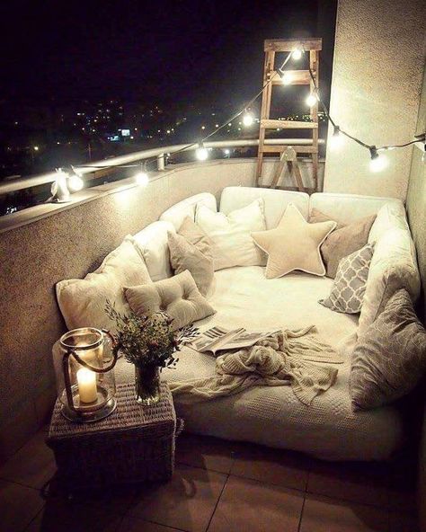 Interior Boho, Apartment Balcony Decorating, The Balcony, Apartment Balconies, Small Balcony, Balcony Decor, Dream Rooms, Design Case, Small Apartments