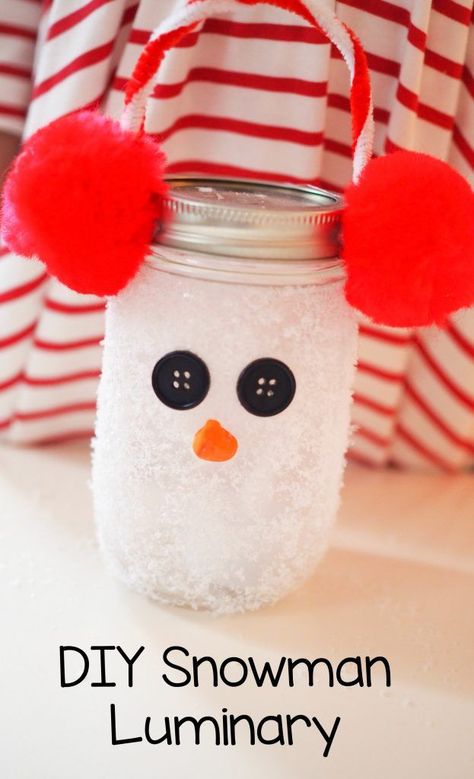 Fun Winter Craft for Kids: Snowman Luminary - The Chirping Moms Click here for a winter craft for kids, snowman craft, luminaries for kids Snow Crafts, Diy Schneemann, Fun Winter Crafts, Snowman Craft, Snowflake Craft, Crafts For Teens To Make, Christmas Crafts For Adults, Winter Activities For Kids, Winter Craft