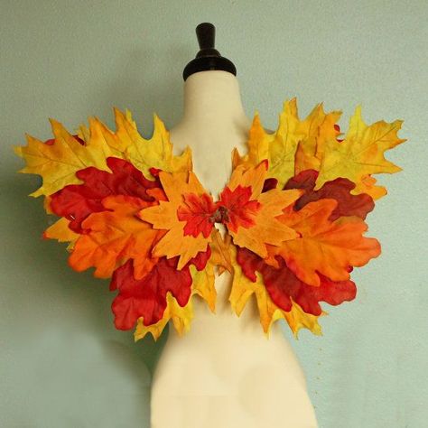 Woodland Fairy Wings, Fall Fairy Costume, Autumn Costume, Fairy Costume Diy, Leaf Wings, Ren Fest, Autumn Fairy, Fairy Birthday Party, Fairy Clothes