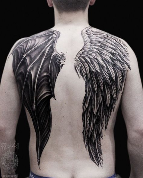 Dragon Wing Tattoo On Back, Angel Wings Tattoo Man, Masc Tattoos, Angle Wing Tattoos, Angel Wings Tattoo On Back, Angel Back Tattoo, Guardian Angel Tattoo Designs, Wing Tattoos On Back, Alas Tattoo