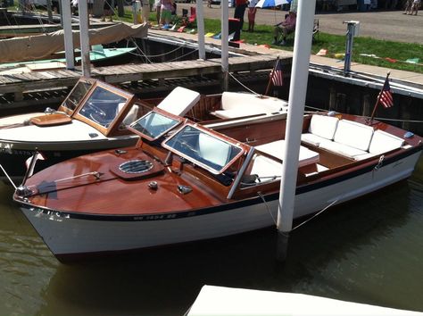 Wooden boat with Mahogany decks Lyman Boats, Wooden Boat Kits, Wood Boat Plans, Being Outdoors, Plywood Boat, Boat Restoration, Wooden Boat Building, Build Your Own Boat, Wooden Boat Plans