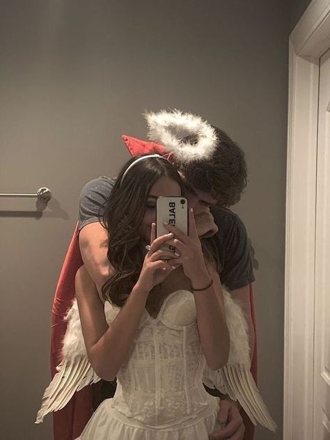 summer & whit | things i wanted to say (but never did) Stile Kylie Jenner, ماثيو ماكونهي, Halloween Parejas, Couples Halloween Outfits, Cute Couple Halloween Costumes, Angel Costume, Couples Halloween, Couples Vibe, Halloween Costume Outfits