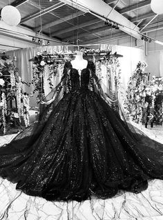 Black Poofy Wedding Dress, Black Aesthetic Wedding Dress, Black Princess Gown Royalty, Black Fairytale Wedding Dress, Princess Wedding Dresses Black, Black Goth Wedding Dress, Black Dress Quinceanera, Princess Dresses Black, Black Wedding Dress Aesthetic