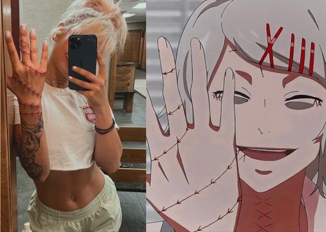 Anime tattoo from tokyo ghoul. The character is Juuzou Suzuya Small Anime Hand Tattoos, Juuzou Tattoo Hand, Anime Neck Tattoos Women, Tokyo Ghoul Eyes Tattoo, Tokyo Ghoul Sleeve Tattoo, Anime Tattoos On Hand, Anime Stitches Tattoo, Juuzo Suzuya Stitches Tattoo, Anime Tattoos Small Tokyo Ghoul