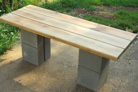 Diy Cinder Block Bench, Concrete Garden Bench, Block Furniture, Cinder Block Furniture, Simple Bench, Cinder Block Bench, Block Bench, Cinder Block Garden, Simple Benches