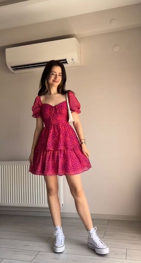 #partydress #summerwear #shopping #bohemiandress #vintage #dasterbalimurah #dasterbali #dressimport 40s Mode, Fest Outfits, Chique Outfits, Cute Dress Outfits, Trendy Dress Outfits, Looks Party, Everyday Fashion Outfits, Casual Day Outfits, Quick Outfits