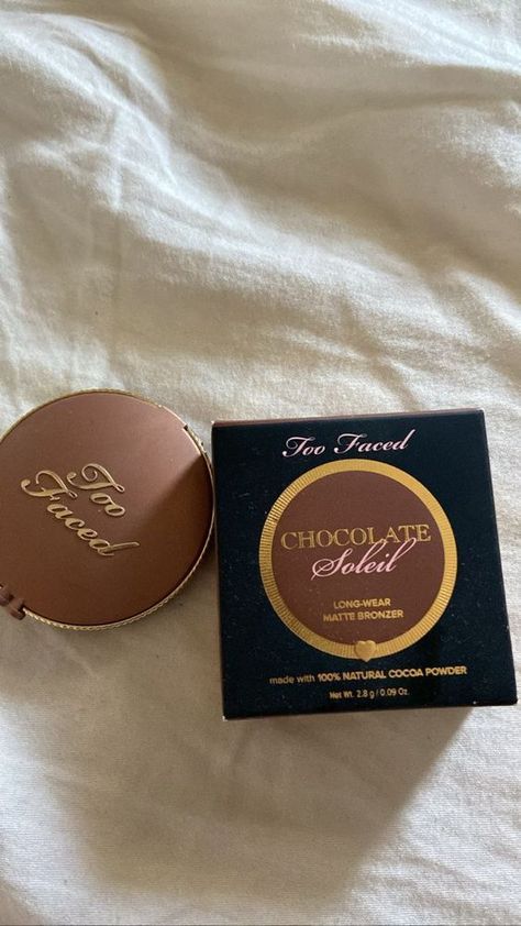 Two Faced Bronzer, Too Faced Products, Basic Makeup For Beginners, Sephora Wishlist, Gym Makeup, Georgina Sparks, Makeup Shopping, Too Faced Chocolate, Makeup Wishlist