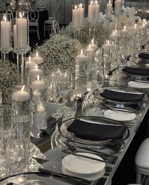 Clear Candle Holders Wedding, Classy And Elegant Wedding Decor, Black And White Candle Wedding, Wedding Themes Elegant Classy, White Black Wedding Decor, Chrome Wedding Decor, Black White And Clear Wedding, White Flowers And Candles Wedding, Black Accent Wedding Decor