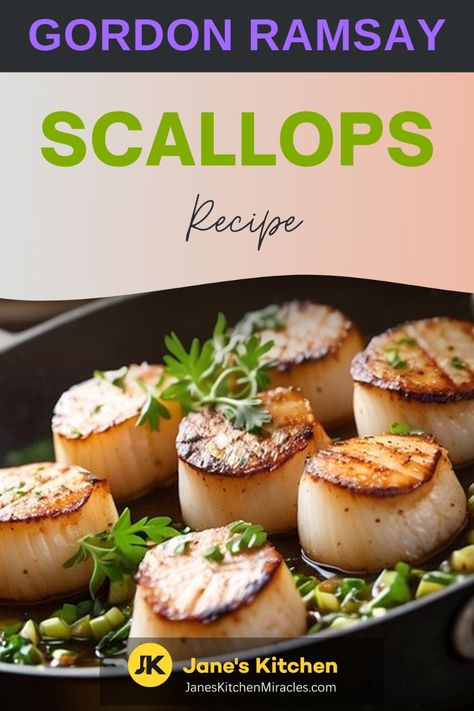 Searing scallops in a frying pan Scallop Meals, Scallop Recipe, Veggie Appetizers, Creamy Risotto, Grilled Peach Salad, Scallops Recipe, How To Cook Scallops, Gordon Ramsay Recipe, Fruit Appetizers