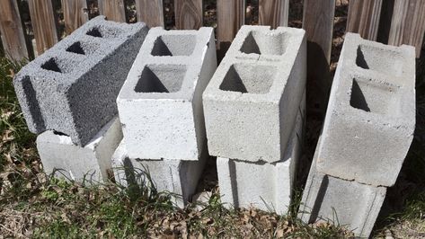 14 Unexpected Ways To Repurpose Cinder Blocks In Your Home & Garden - House Digest Do It Yourself Raised Garden Beds, Cement Blocks Ideas, Cinder Block Benches Outdoor, Cement Block Ideas Gardens, Cinder Block Desk Diy, Diy Fence Garden, Cinder Block Plant Stand Ideas, Cinder Blocks Ideas Outdoors, Concrete Blocks Ideas Landscaping