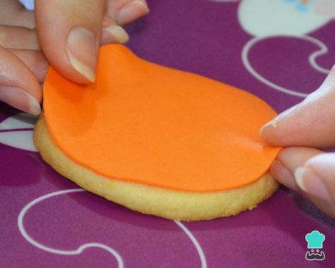 Galletas decoradas para Halloween - Calabazas Cookies Decoradas, Halloween Cookies, Fondant, Pancakes, Sugar Cookie, Halloween