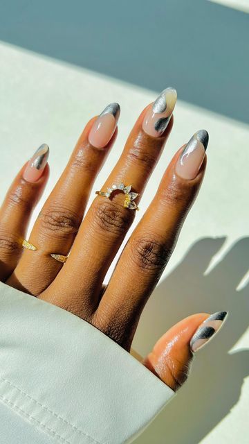 Kendrick Lamar Nails, Abstract Swirl Nails, Kendrick Lamar Concert, Sparkly Nail Art, Abstract Nails, 2024 Ideas, Abstract Nail Art, Shiny Nails, Fall Nail Art