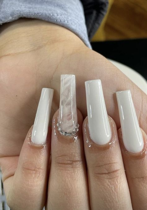 Square Acrylic Nails Red, Acrylic Nails Red, Nail Designs Simple, Nails Short Square, Red Acrylic Nails, Short Square Acrylic Nails, Nails Red, Square Acrylic Nails, Acrylic Nails Coffin