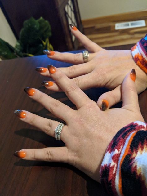 Black and orange ombre nails Orange And Black Ombre Nails, Wrestling Nails, Nails Orange And Black, Ambre Nails, Orange Ombre Nails, Black Ombre Nails, Nails Orange, Orange Ombre, Black Ombre