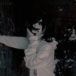 Creepypasta Videos, Creepypasta Cosplay, Creepy Smile, Scene Aesthetic, Laughing Jack, Creepypasta Characters, Slenderman, Scene Emo, Aesthetic People