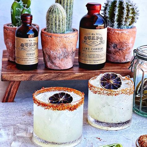 Tajin Margarita – Cocktail Recipes Tajin Margarita, Pound Cake Glaze, Non Alcoholic Wine, Alcohol Free Drinks, Holiday Pies, Spicy Margarita, Sour Mix, Cocktail Gifts, Fresh Lime